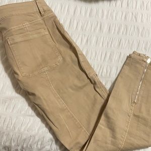 White House Black Market skinny crops